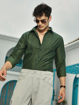 Campus Sutra - Men Jungle Green Vines-Edge Shirt