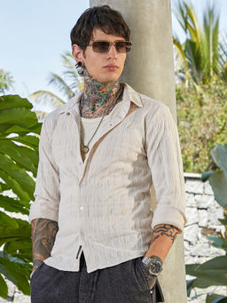 Campus Sutra - Men Saltbox Beige Braided-Knot Tactile Shirt