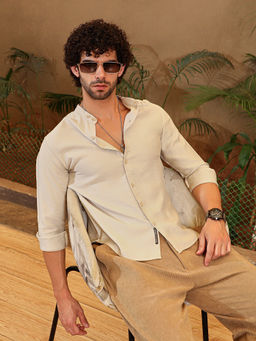 Campus Sutra - Men Ecru Beige Breezy Mandarin Shirt