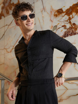 Campus Sutra - Men Onyx Black Aztec-Tactile Modular Shirt