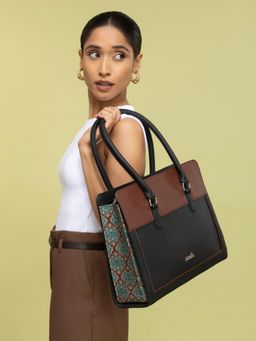 Zouk - Kolkata Nouveau Hand Office Bag - Green