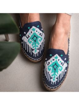 PARI PARI - Navy Blue Go Anywhere Mule Flats
