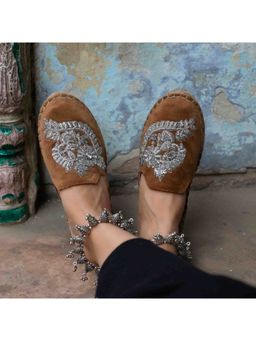 PARI PARI - Tan Ottoman Mule Flats