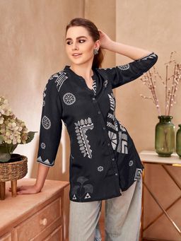 KAFTANIZE - Women Black Base With White Floral Printed Shirt