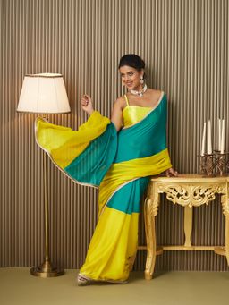 Kalista Fashion - Women Teal Chiffon Colorblock Saree With Unstitched Blouse