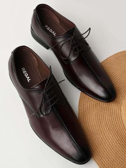 REGAL - Maroon Men Formal Textured Leather Lace Up Derbies