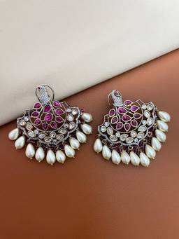 AVSA JEWELS - Gold Mayur Cocktail Earrings