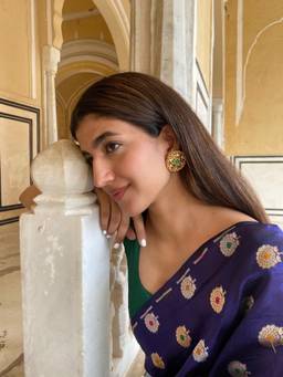 AVSA JEWELS - Gold Ghungroo Stud Earrings