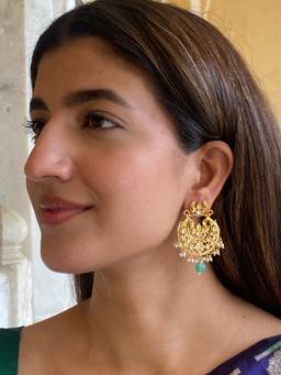 AVSA JEWELS - White Rabhya Polki Chaandbaali Earrings