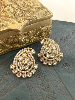 AVSA JEWELS - White Polki Studs Earrings