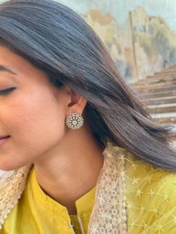 AVSA JEWELS - White Noor Zircon Stud Earrings