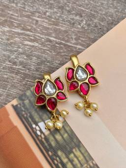 AVSA JEWELS - Pink Pihu Red Bugadi Ear Cuffs