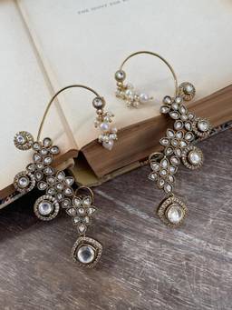 AVSA JEWELS - White Shanta Polki Ear Cuffs