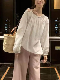 Outzidr - White Cold Shoulder Tie Up Top