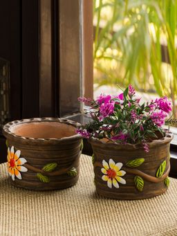 ExclusiveLane - 'Mud Blossom Pair' Handmade & Hand-Painted Planter Pots In Terracotta ( Set Of 2)