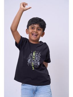Kauma - Black Gamer Graphic T-Shirt