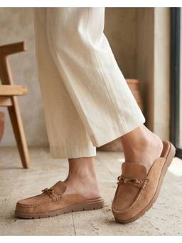 Fizzy Goblet - Women Main Act Beige Loafers