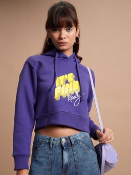 TOKYO TALKIES - Women's Purple Printed Hooded Crop Pullover Sweatshirt