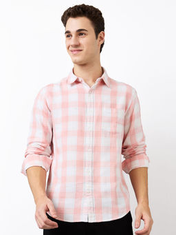 Spykar - Men Peach Slim Fit Checks Full Sleeves Casual Shirt