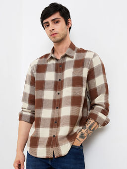 Spykar - Men Brown Slim Fit Checks Full Sleeves Casual Shirt