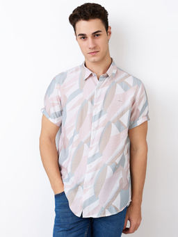 Spykar - Men Pink Slim Fit Printed Half Sleeves Casual Shirt