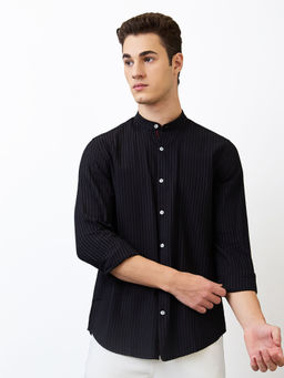 Spykar - Men Black Slim Fit Stripes Full Sleeves Casual Shirt