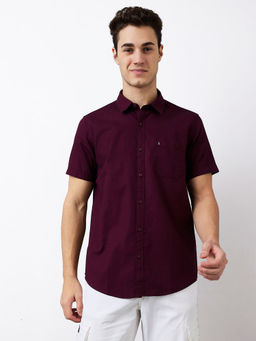 Spykar - Men Wine Slim Fit Checks Half Sleeves Casual Shirt