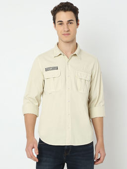 Spykar - Men Off White Slim Fit Solid Full Sleeves Casual Shirt