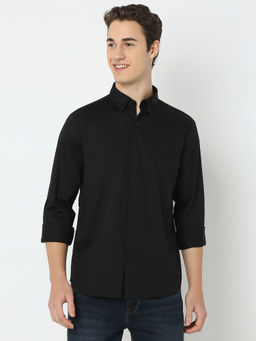 Spykar - Men Black Slim Fit Solid Full Sleeves Casual Shirt
