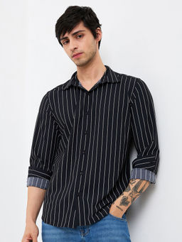 Spykar - Men Black Slim Fit Stripes Full Sleeves Casual Shirt