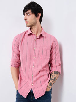 Spykar - Men Pink Slim Fit Stripes Full Sleeves Casual Shirt