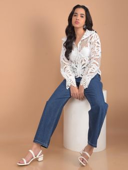 CRIMSOUNE CLUB - Women White Printed Collar Neck Crochet Crop Top