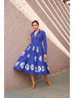 ELAYEE - Peacock Plume Blue Tie and Dye Midi Dress