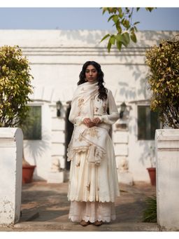 Label Earthen - Salma Sitara Rani Kali Ivory Kurta Sharara with Dupatta (Set of 3)