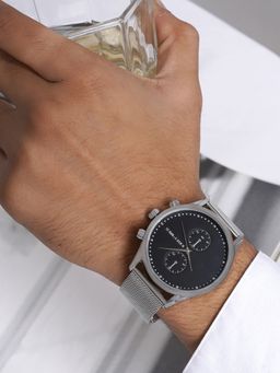 Joker and Witch - Joker & Witch Quant Black Dial Silver Mesh Strap Watch