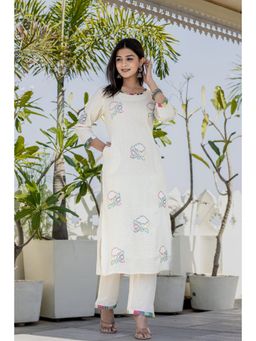 CUSTARD - Women White Cotton Embroidered Kurta with Pant (Set of 2)