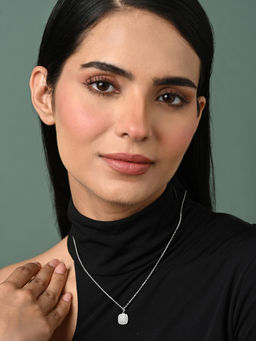 CLARA - Women 925 Silver Plated Queen of Diamonds Pendant Necklace