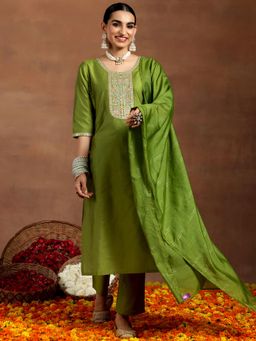 Gerua By Libas - Green Silk Blend Yoke Design Kurta Sets for Women