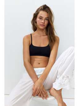 H&M - Women Black Seamless Padded Bralette