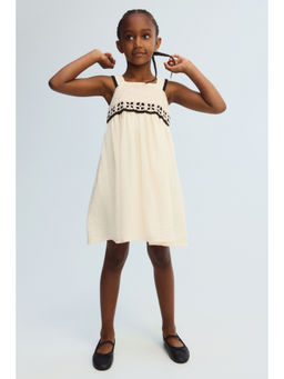 H&M - Girls White Crochet-Look-Detail Muslin Dress