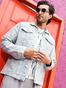 Campus Sutra - Men Light Blue Heavily Washed Denim Jacket