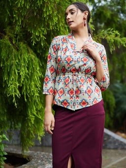 AAREIN - Green Three Fourth Sleeves Printed Casual Regular Top