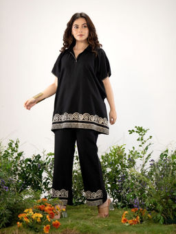 KAFTANIZE - Black and Cream Embroidered Kaftan Co-Ord (Set of 2)