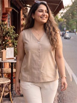 Qurvii - Beige Linen Vest Top