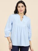 Blue color option, Sold out, Currently selected