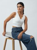 Off White color option, Currently selected