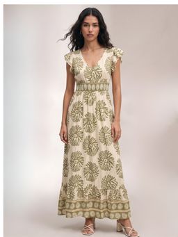 Outzidr - Green Printed Flutter Sleeved Dress