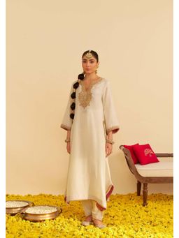 Sheetal Batra - Amaya - Daisy Ivory Long Kurta With Salwar And Dupatta