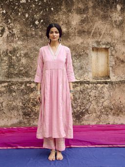 EKOHUM - Embroidered Mulmul Pink Kurta With Pant