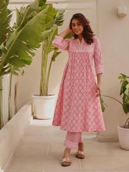 EKOHUM - Chunakhari Printed Cotton Pink Kurta With Pant